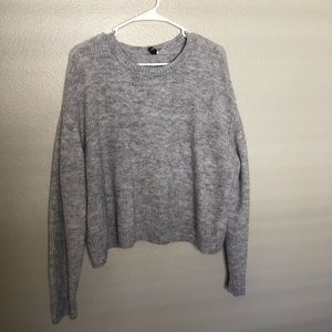 Divided cropped sweater